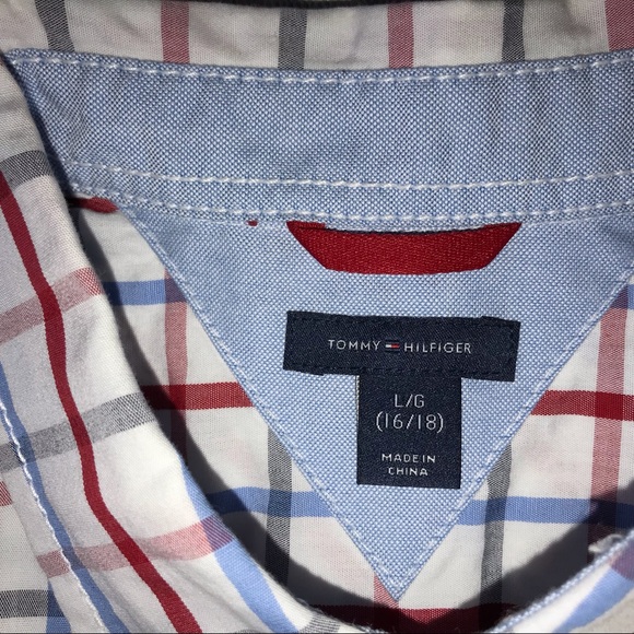 Men’s Tommy Hilfiger Button Down Shirt - Picture 3 of 4